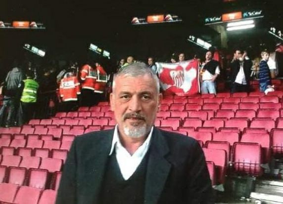 ΒΑΣΙΛΗΣ ΣΤΑΧΤΙΑΡΗΣ, ο επιτυχημένος σκάουτερ τού Ελληνικού ποδοσφαίρου, έφυγε δυστυχώς πολύ νέος από την ζωή